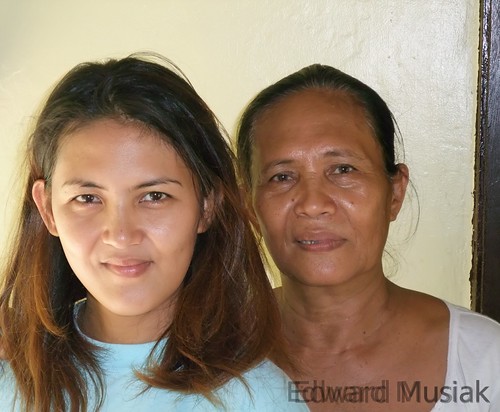 mother & daughter by zbigphotography (1M+ views), on Flickr mother & daughter by zbigphotography (1M+ views), on Flickr