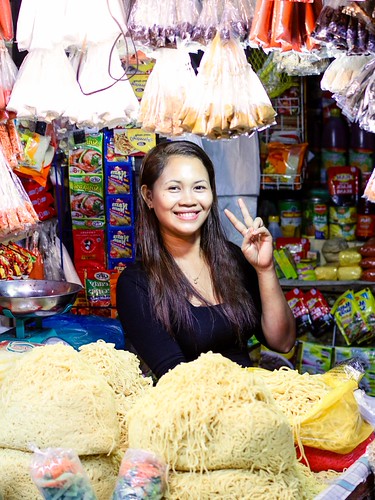 Pancit Noodle Lady by philwarren, on Flickr Pancit Noodle Lady by philwarren, on Flickr